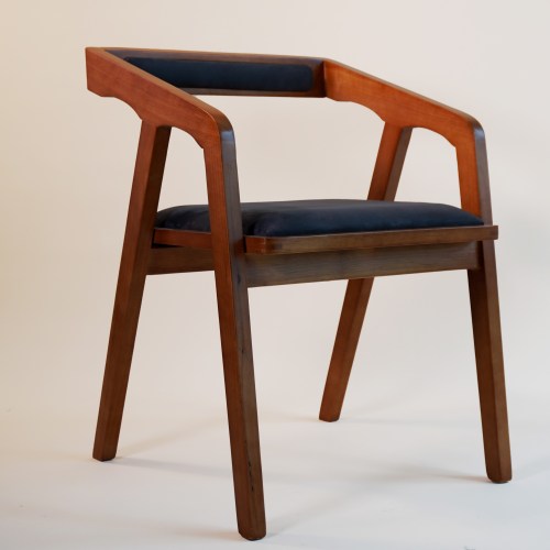 Scaun dining Tavo – lemn & tapițerie din catifea